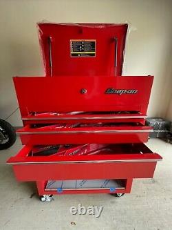 Snap-On 32 Three-Drawer Roll Cart (Red) Toolbox