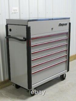 Snap On Arctic Silver & Red KRSC43PKS Roll Cart Tool Box Toolbox & Stainless Top