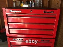 Snap on KRA2407 Tool Box Classic 60 Red, Roll Cab and Top