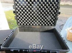 Type 6700 Wheeled Rolling Travel Equipment Tool Box Hard Case Foam H7FC 9212754